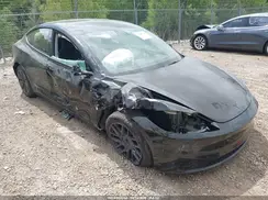 5YJ3E1EB6TF118316 2026 TESLA MODEL 3