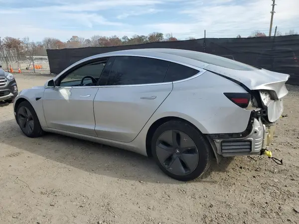 5YJ3E1EB7JF054476 2018 TESLA MODEL 3 - Image 2