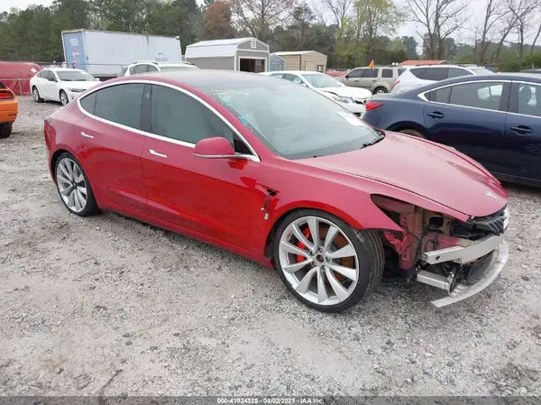 5YJ3E1EB7JF055384 2018 TESLA MODEL 3 - Image 1