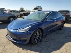 5YJ3E1EB7JF055708 2018 TESLA MODEL 3