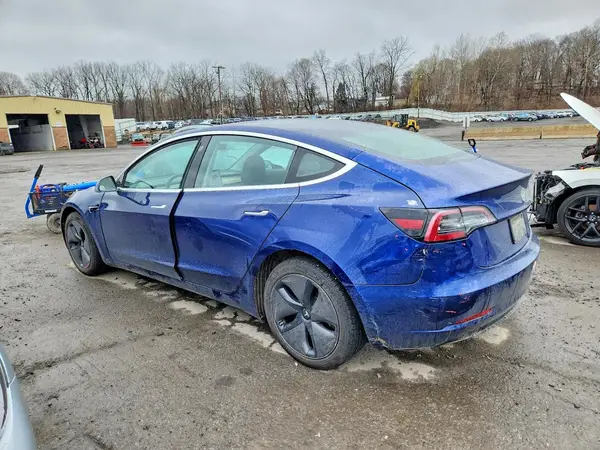 5YJ3E1EB7JF064912 2018 TESLA MODEL 3 - Image 2