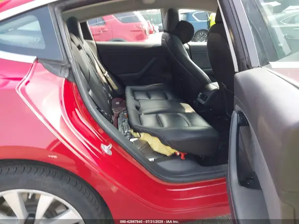 5YJ3E1EB7JF065574 2018 TESLA MODEL 3 - Image 8