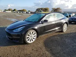 5YJ3E1EB7JF067275 2018 TESLA MODEL 3