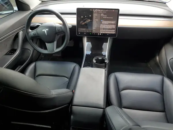 5YJ3E1EB7JF067910 2018 TESLA MODEL 3 - Image 8