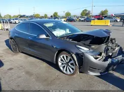5YJ3E1EB7JF068815 2018 TESLA MODEL 3