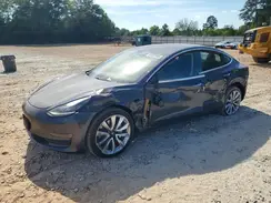 5YJ3E1EB7JF068877 2018 TESLA MODEL 3