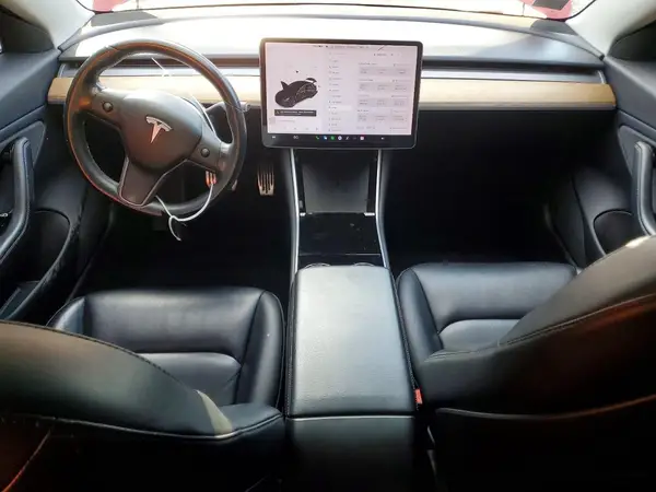 5YJ3E1EB7JF069558 2018 TESLA MODEL 3 - Image 8