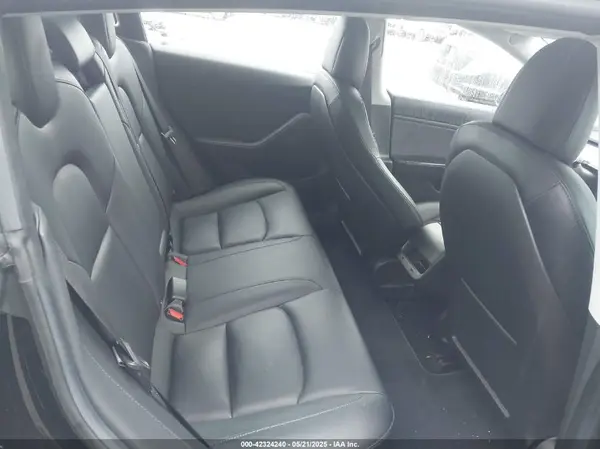 5YJ3E1EB7JF070600 2018 TESLA MODEL 3 - Image 8