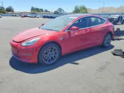 5YJ3E1EB7JF073397 2018 TESLA MODEL 3
