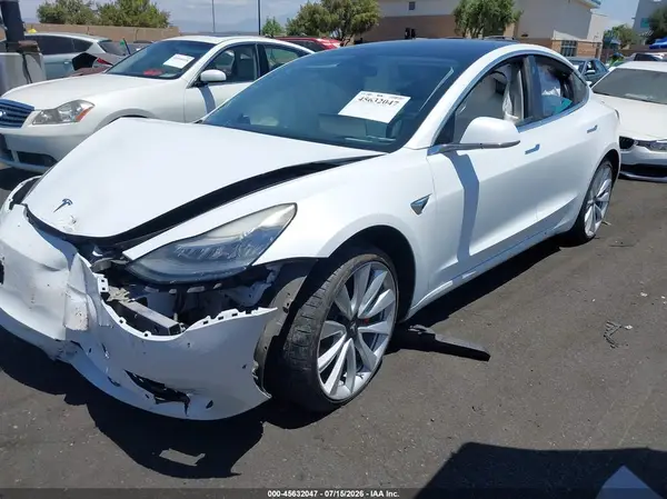 5YJ3E1EB7JF074646 2018 TESLA MODEL 3 - Image 2