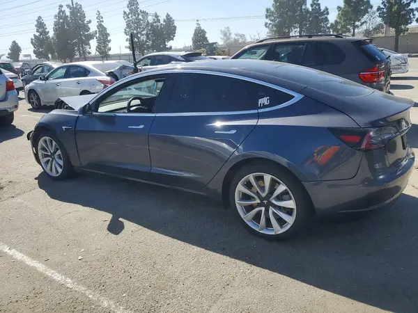 5YJ3E1EB7JF087039 2018 TESLA MODEL 3 - Image 2