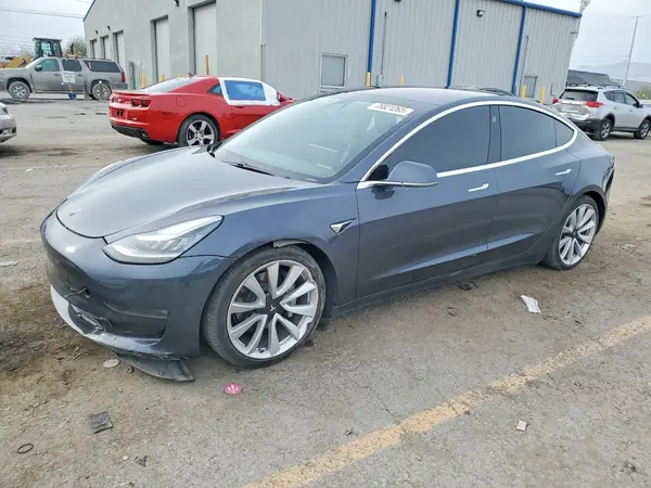 5YJ3E1EB7JF087168 2018 TESLA MODEL 3 - Image 1