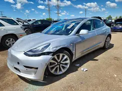 5YJ3E1EB7JF087512 2018 TESLA MODEL 3