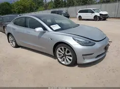 5YJ3E1EB7JF087610 2018 TESLA MODEL 3