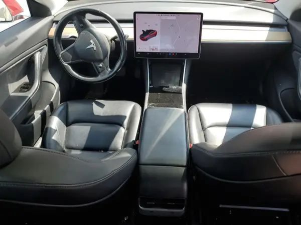 5YJ3E1EB7JF087705 2018 TESLA MODEL 3 - Image 8