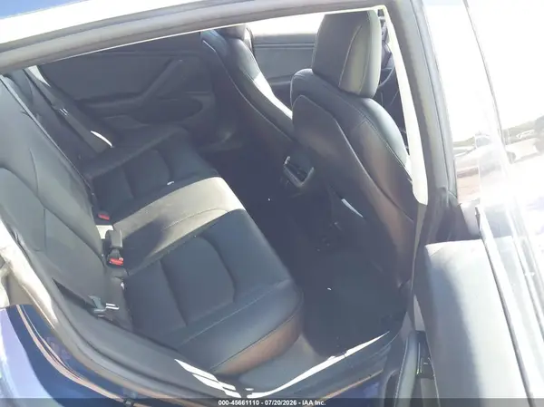 5YJ3E1EB7JF088157 2018 TESLA MODEL 3 - Image 8