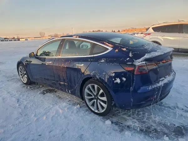 5YJ3E1EB7JF088207 2018 TESLA MODEL 3 - Image 2