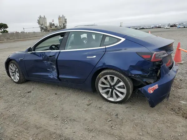 5YJ3E1EB7JF088322 2018 TESLA MODEL 3 - Image 2