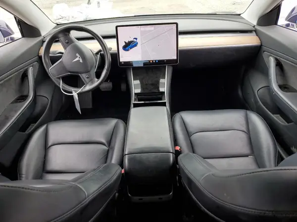 5YJ3E1EB7JF088322 2018 TESLA MODEL 3 - Image 8