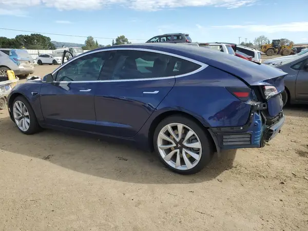 5YJ3E1EB7JF088417 2018 TESLA MODEL 3 - Image 2
