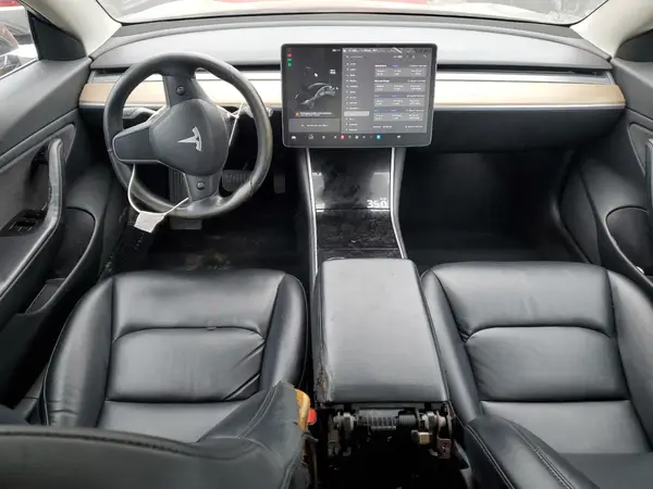 5YJ3E1EB7JF089325 2018 TESLA MODEL 3 - Image 8