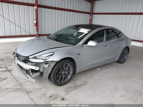 5YJ3E1EB7JF089955 2018 TESLA MODEL 3 - Image 2