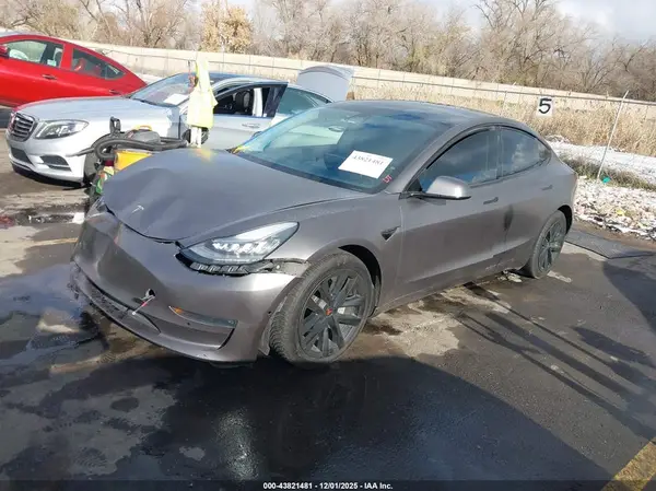 5YJ3E1EB7JF094007 2018 TESLA MODEL 3 - Image 2