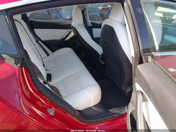 5YJ3E1EB7JF096291 2018 TESLA MODEL 3 - Image 8