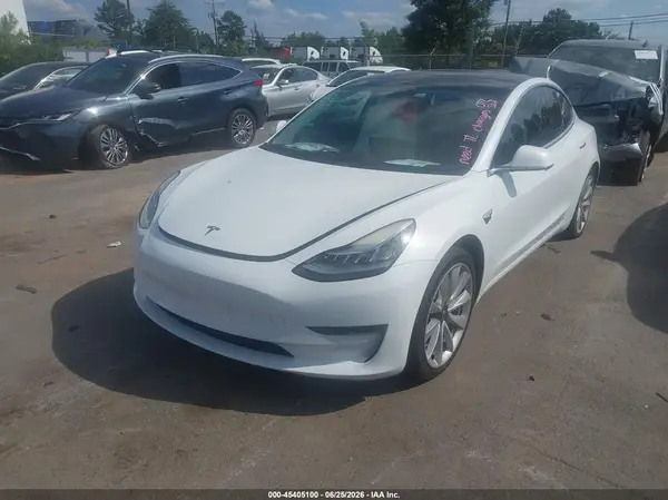 5YJ3E1EB7JF096873 2018 TESLA MODEL 3 - Image 2
