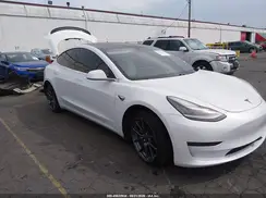 5YJ3E1EB7JF096923 2018 TESLA MODEL 3