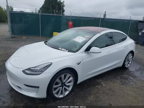 5YJ3E1EB7JF098025 2018 TESLA MODEL 3 - Image 2