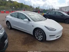 5YJ3E1EB7JF098090 2018 TESLA MODEL 3