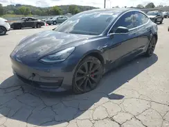 5YJ3E1EB7JF105815 2018 TESLA MODEL 3