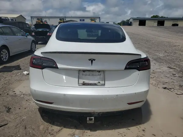 2018 TESLA MODEL 3 auction photo 6