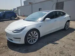 5YJ3E1EB7JF107810 2018 TESLA MODEL 3