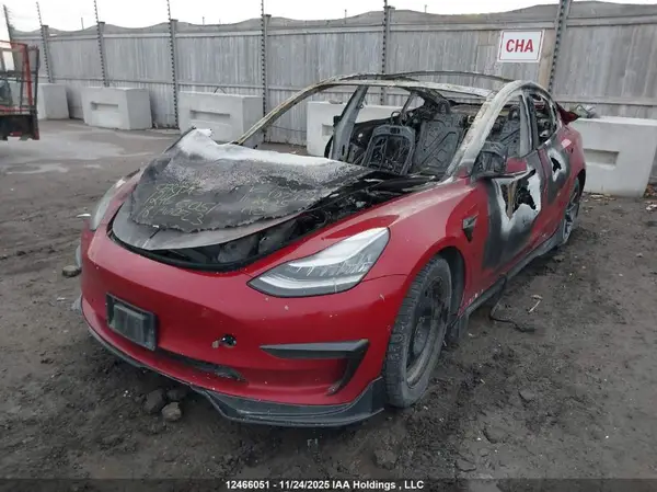 5YJ3E1EB7JF107922 2018 TESLA MODEL 3 - Image 2