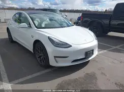 5YJ3E1EB7JF107953 2018 TESLA MODEL 3