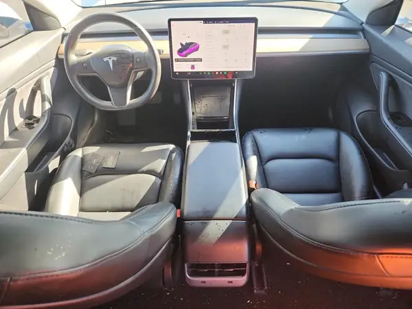 5YJ3E1EB7JF108634 2018 TESLA MODEL 3 - Image 8