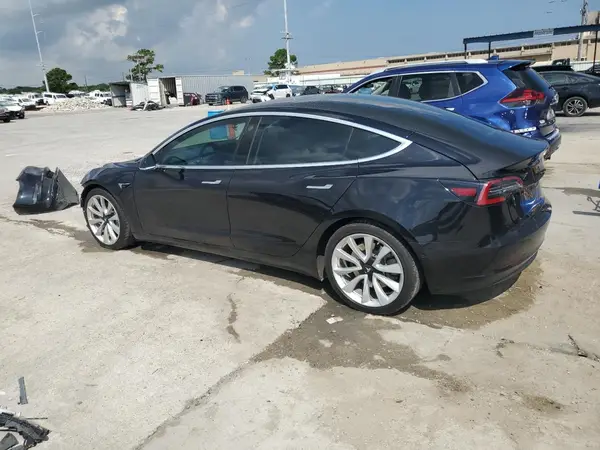 5YJ3E1EB7JF109377 2018 TESLA MODEL 3 - Image 2