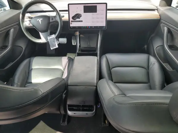 5YJ3E1EB7JF109377 2018 TESLA MODEL 3 - Image 8
