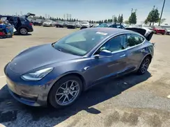 5YJ3E1EB7JF114370 2018 TESLA MODEL 3