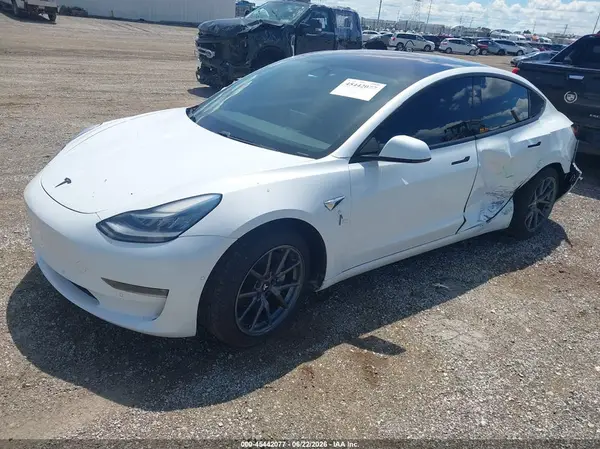 5YJ3E1EB7JF115454 2018 TESLA MODEL 3 - Image 2