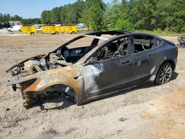 5YJ3E1EB7JF117575 2018 TESLA MODEL 3 - Image 1