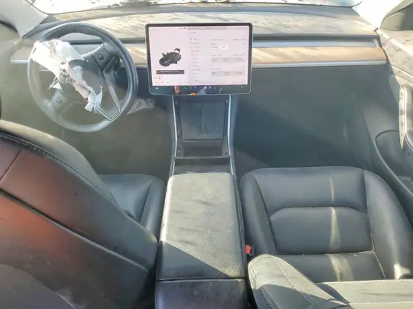 5YJ3E1EB7JF127958 2018 TESLA MODEL 3 - Image 8