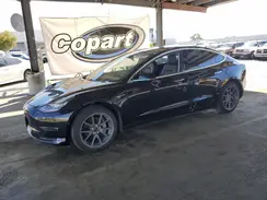 5YJ3E1EB7JF128902 2018 TESLA MODEL 3