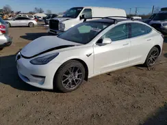 5YJ3E1EB7JF135543 2018 TESLA MODEL 3