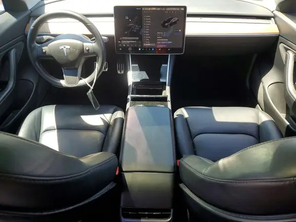 5YJ3E1EB7JF150284 2018 TESLA MODEL 3 - Image 8