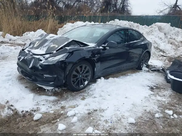 5YJ3E1EB7JF170471 2018 TESLA MODEL 3 - Image 2