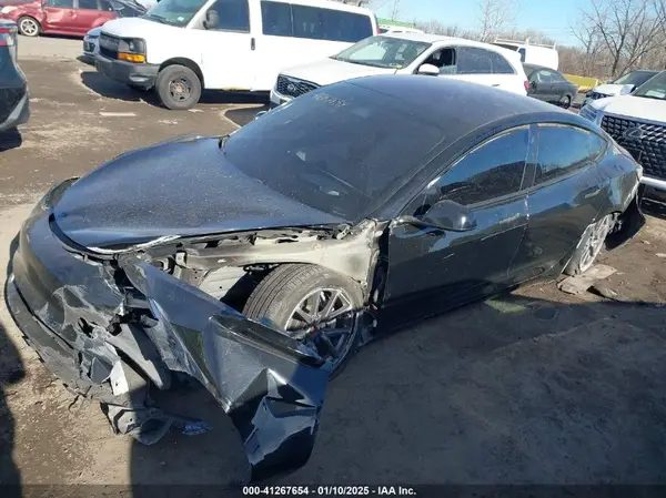 5YJ3E1EB7JF170647 2018 TESLA MODEL 3 - Image 2