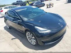 5YJ3E1EB7JF170891 2018 TESLA MODEL 3